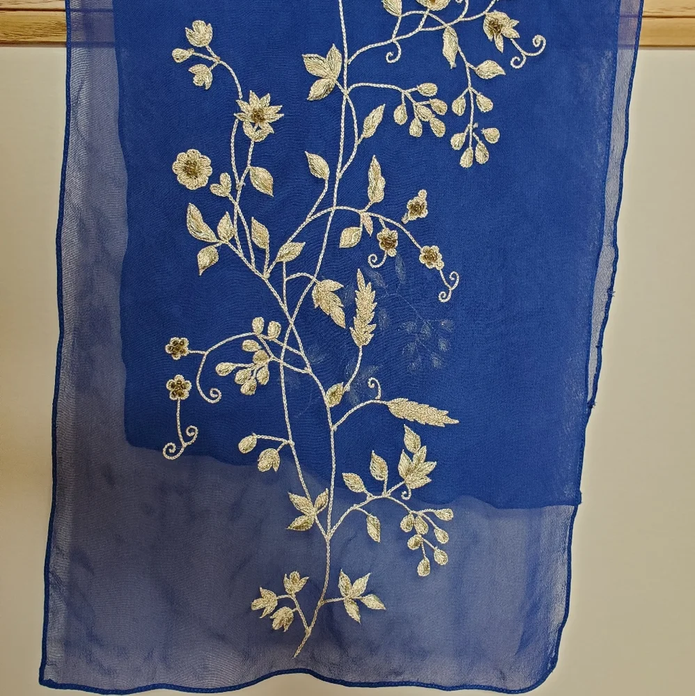 VINTAGE NWOT Royal Blue Semi Sheer, Gold Embroider